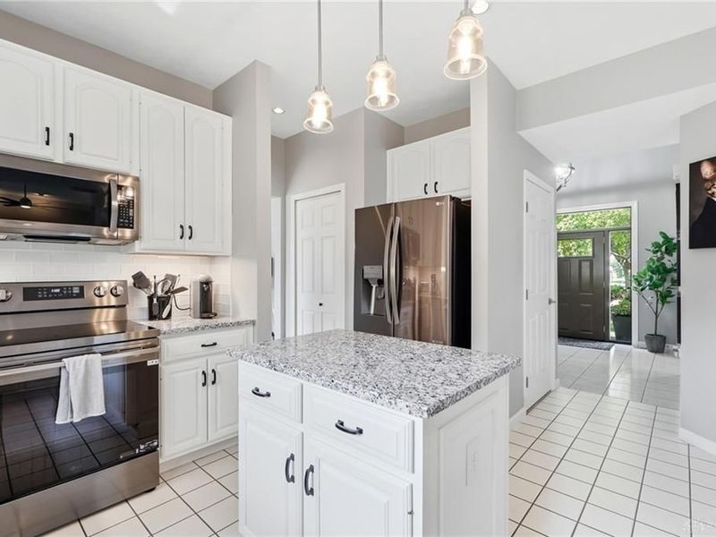 210 Sycamore Springs Drive, Springboro, OH 45066 Photo 15