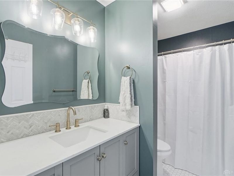 210 Sycamore Springs Drive, Springboro, OH 45066 Photo 39