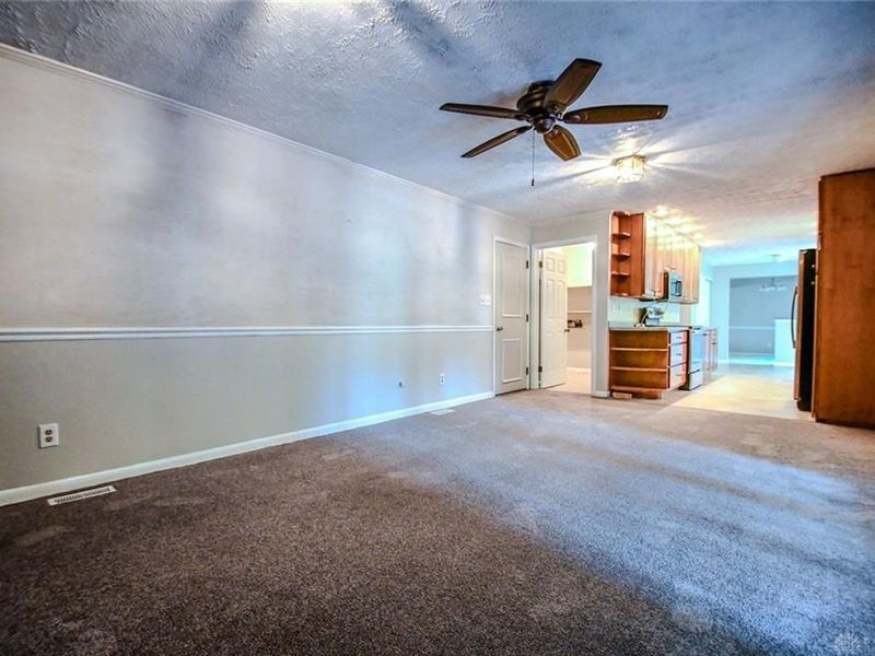 543 Deptford Avenue, Washington Township, OH 45429 Photo 17
