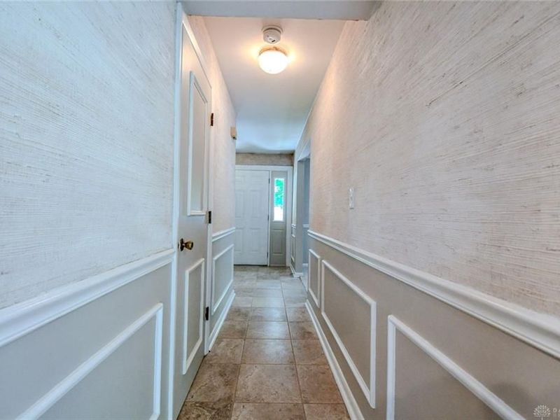 543 Deptford Avenue, Washington Township, OH 45429 Photo 18