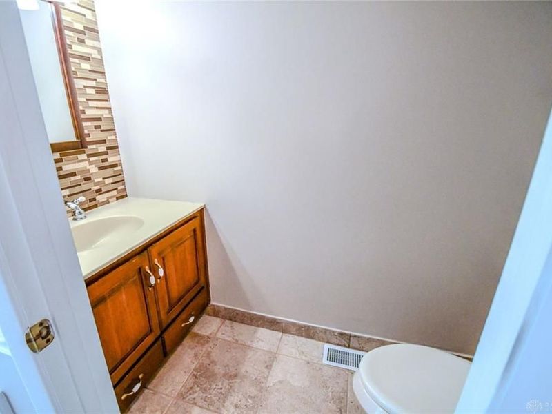 543 Deptford Avenue, Washington Township, OH 45429 Photo 19