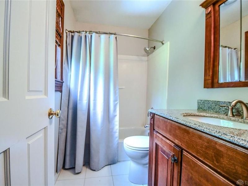 543 Deptford Avenue, Washington Township, OH 45429 Photo 23