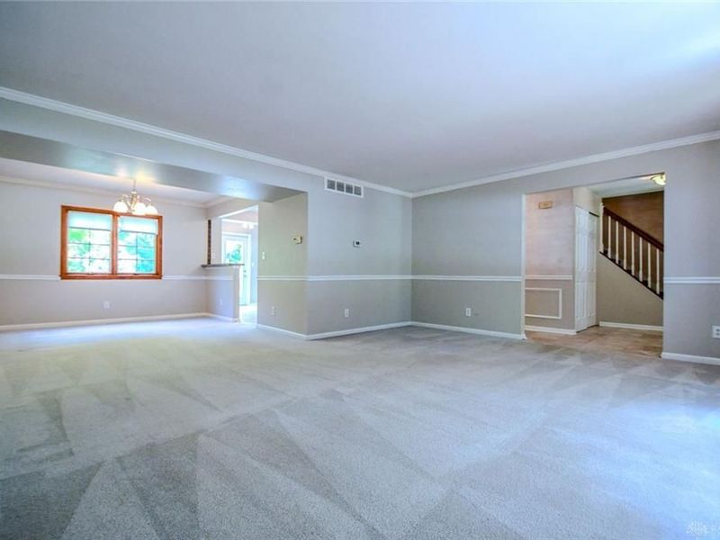 543 Deptford Avenue, Washington Township, OH 45429 Photo 8