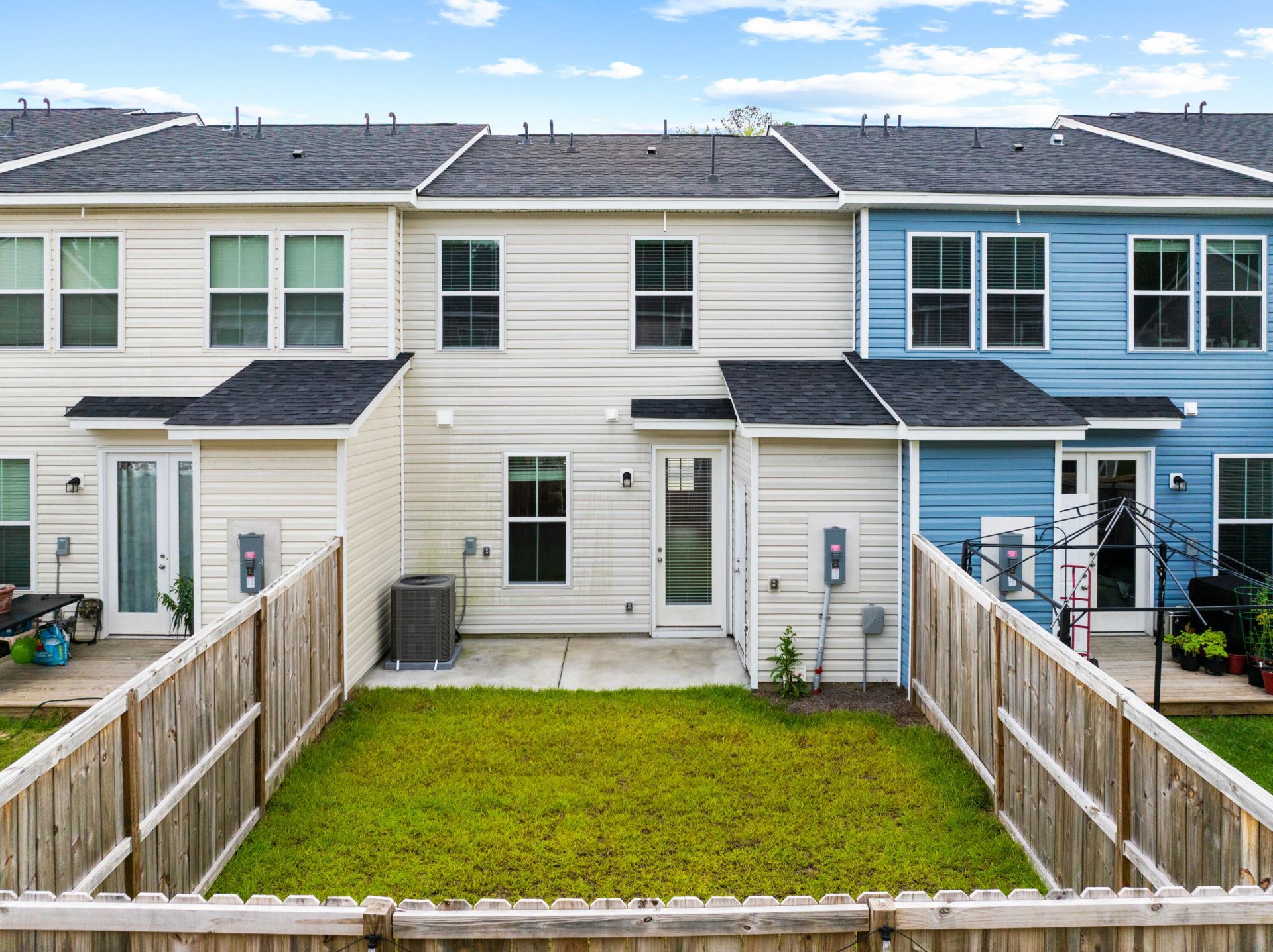 502 Green Fern Drive Photo 16