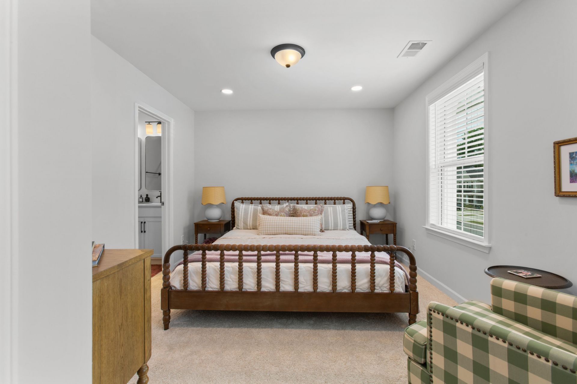 502 Green Fern Drive Photo 8
