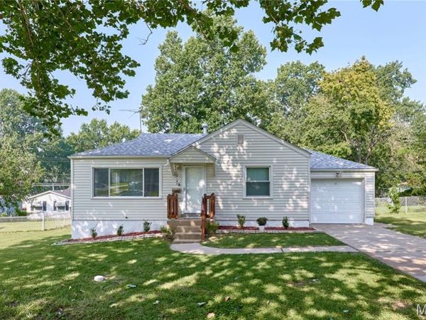 10147 Jepson Drive , St Louis, MO 63137