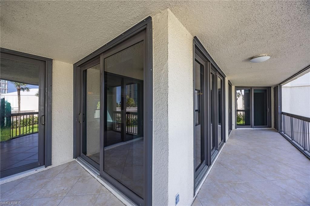 4551 Gulf Shore Blvd N, Unit 200, Naples, FL 34103 Photo