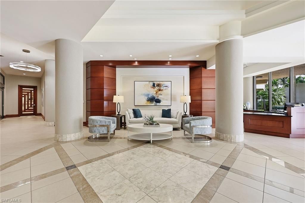 4551 Gulf Shore Blvd N, Unit 200, Naples, FL 34103 Photo