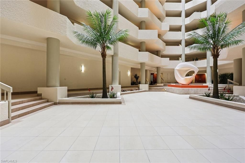 4551 Gulf Shore Blvd N, Unit 200, Naples, FL 34103 Photo