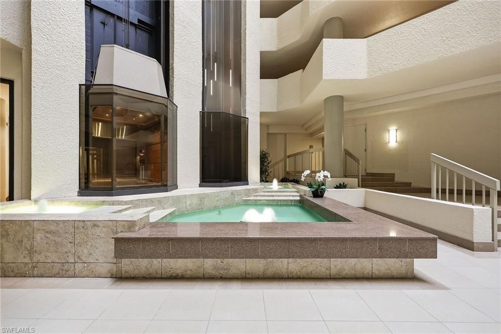 4551 Gulf Shore Blvd N, Unit 200, Naples, FL 34103 Photo