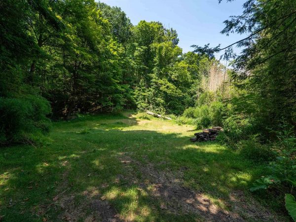 109 Dug Hill Road, Morgantown, WV 26508
