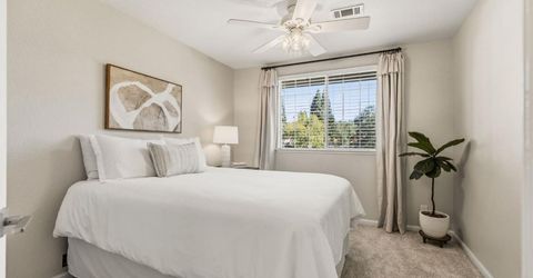 109 Guernsey Ct, Folsom, CA 95630 Photo