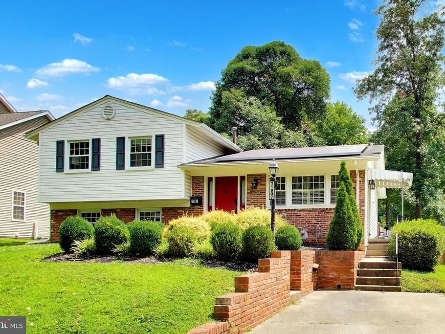 11907 Hunters Lane, North Bethesda, MD 20852 Main Photo