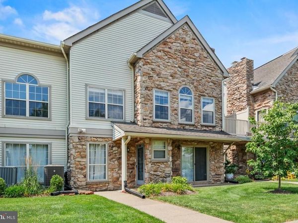 206 REMINGTON COURT , CHALFONT, PA 18914