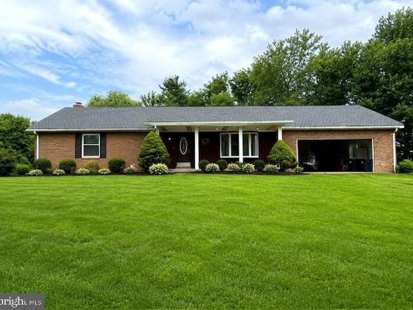 9520 CARLISLE ROAD , DILLSBURG, PA 17019