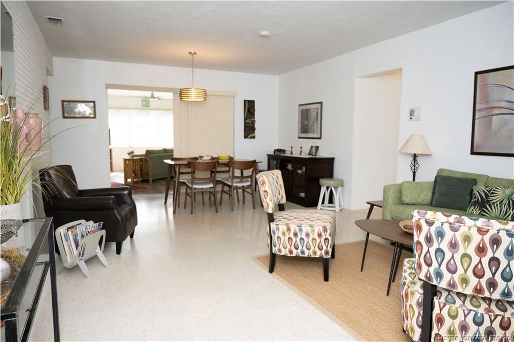 8695 SE Janice Drive, Hobe Sound, FL 33455 Photo