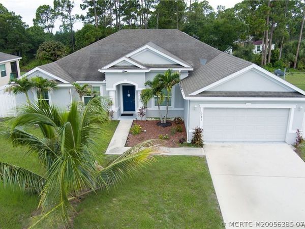 1780 SW Buttercup Avenue, Port St Lucie, FL 34953