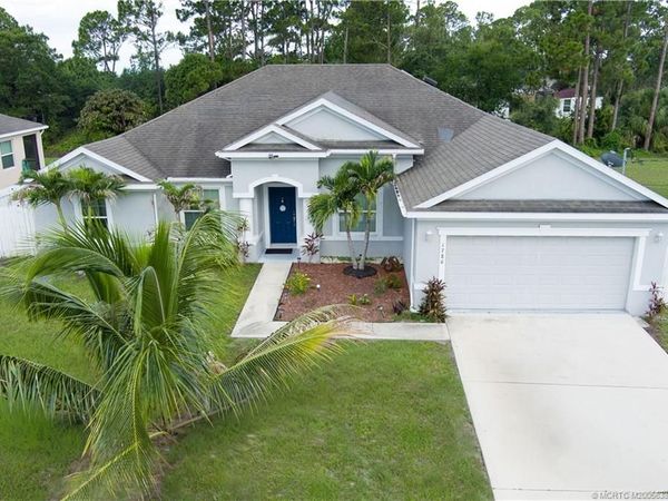 1780 SW Buttercup Avenue, Port St Lucie, FL 34953