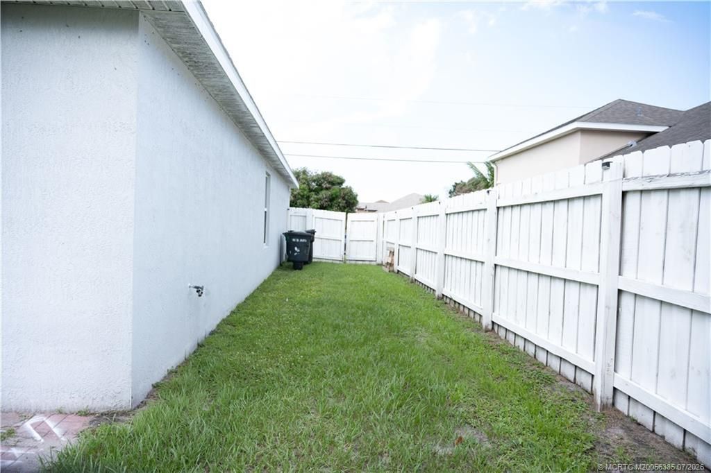 1780 SW Buttercup Avenue, Port Saint Lucie, FL 34953 Photo