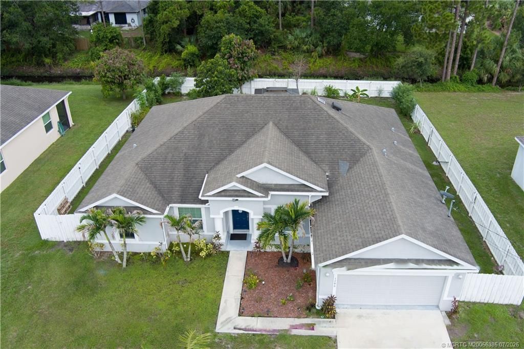 1780 SW Buttercup Avenue, Port Saint Lucie, FL 34953 Photo