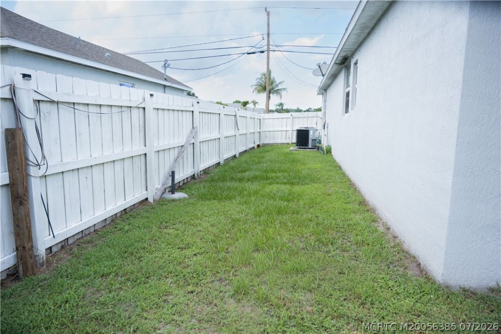 1780 SW Buttercup Avenue, Port Saint Lucie, FL 34953 Photo