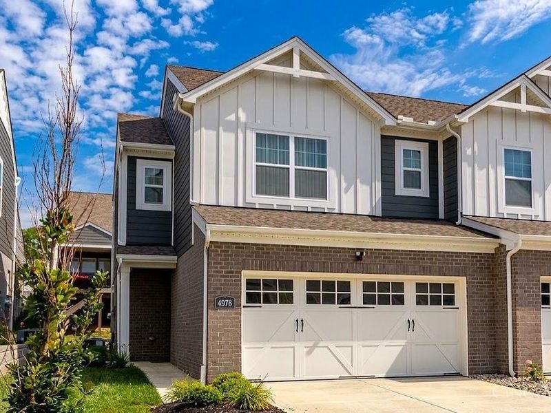 4976 Pebble Ct, Liberty Township, OH 45011 Photo 1