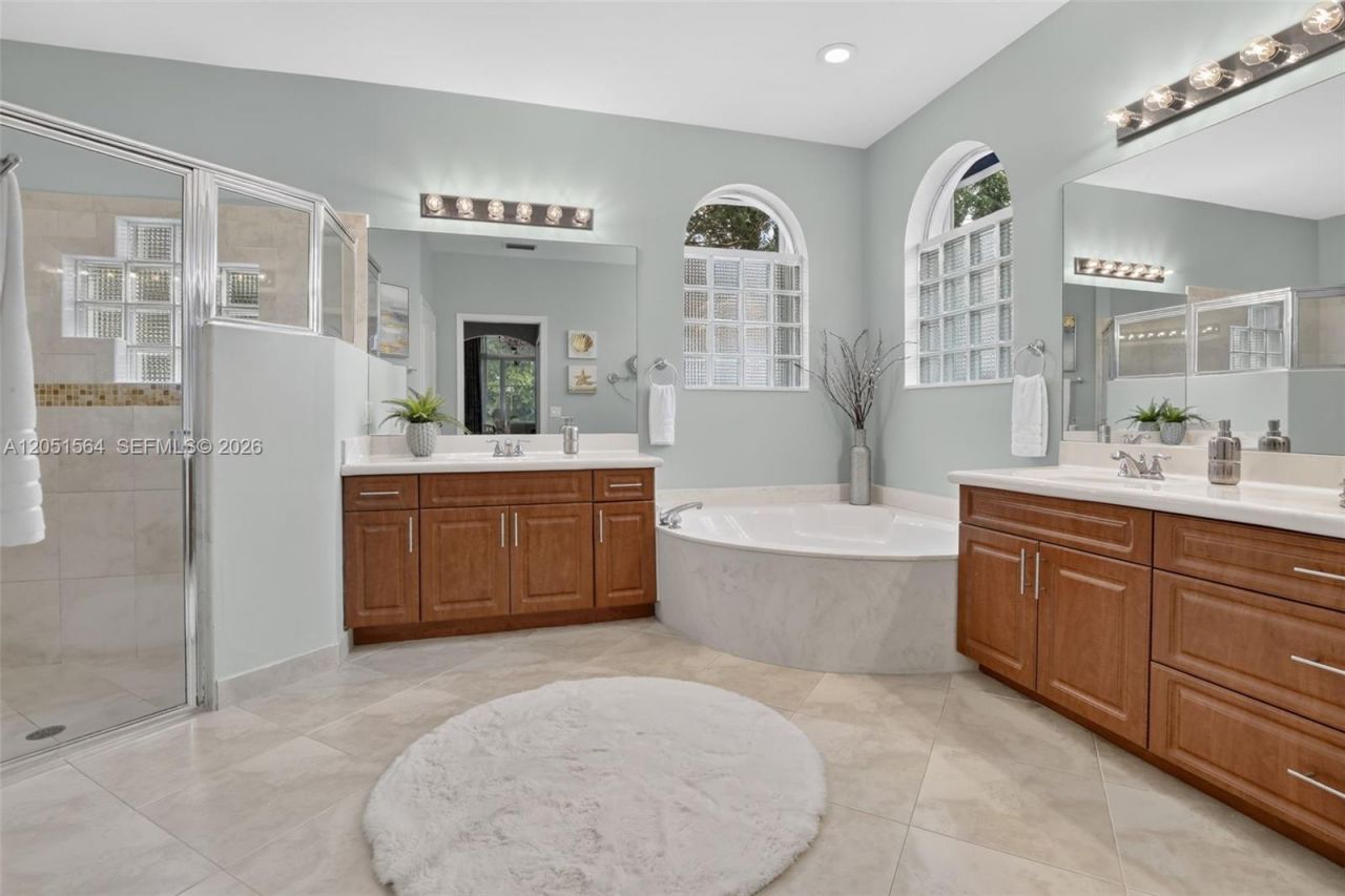 1164 Ginger Circle , Weston, FL 33326 Photo