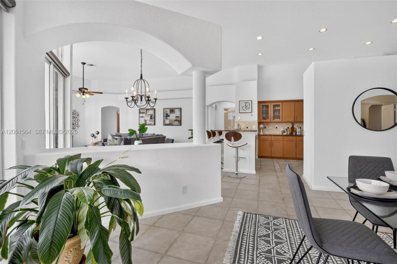 1164 Ginger Circle , Weston, FL 33326 Photo
