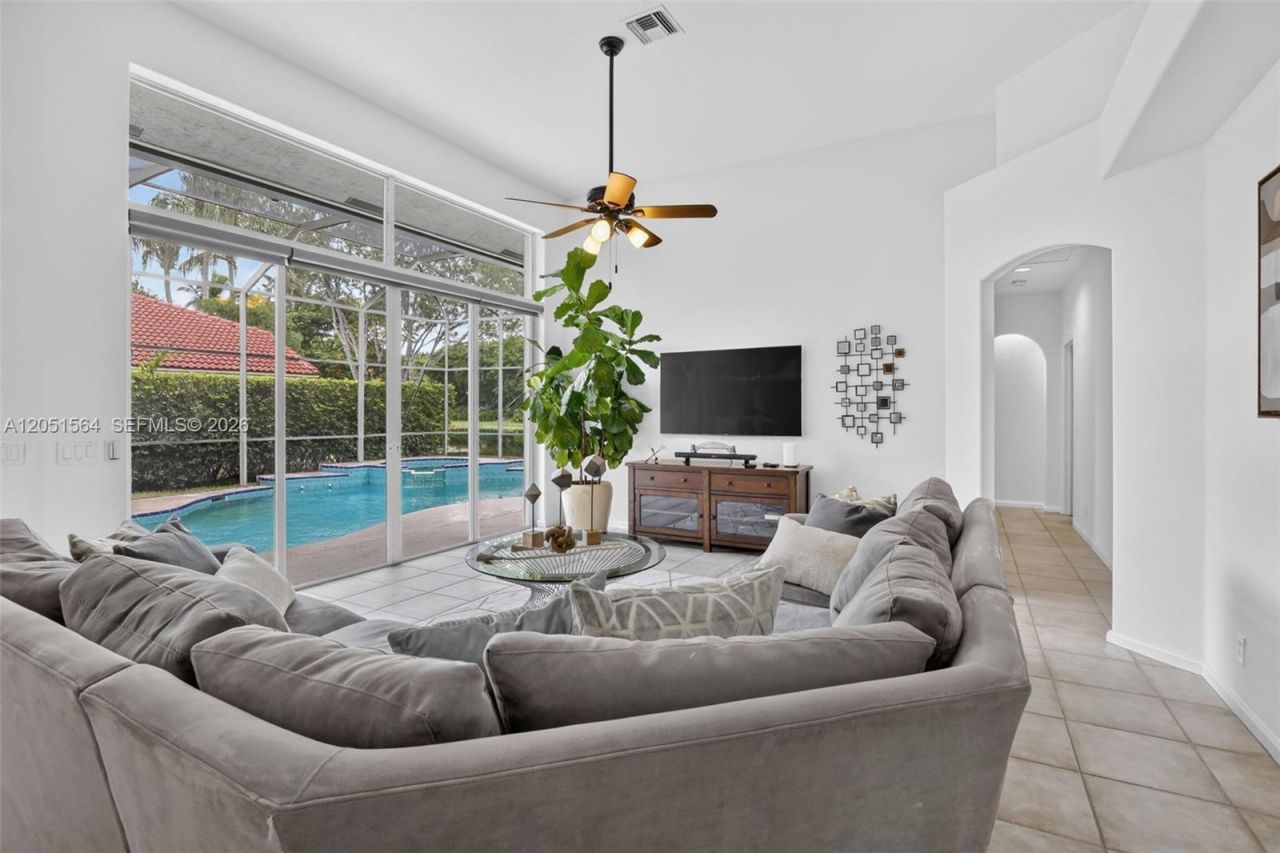 1164 Ginger Circle , Weston, FL 33326 Photo
