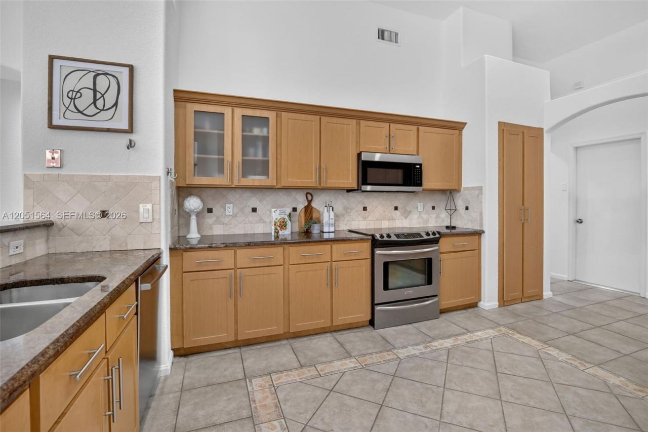 1164 Ginger Circle , Weston, FL 33326 Photo