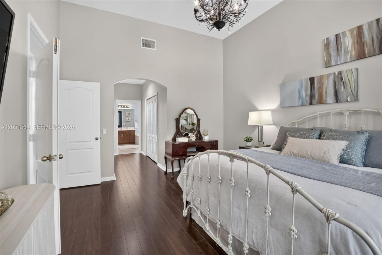 1164 Ginger Circle , Weston, FL 33326 Photo