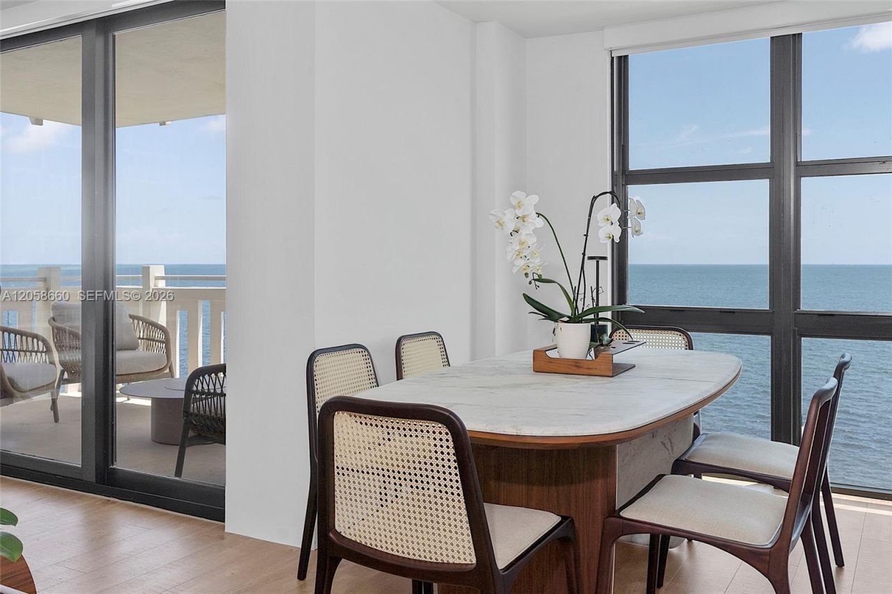1111 Crandon Blvd, Unit A501, Key Biscayne, FL 33149 Photo