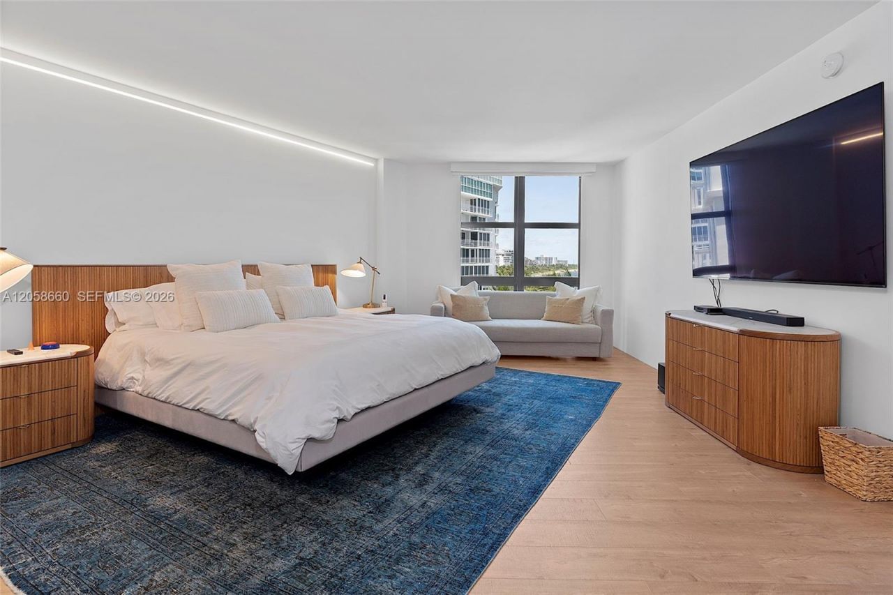 1111 Crandon Blvd, Unit A501, Key Biscayne, FL 33149 Photo