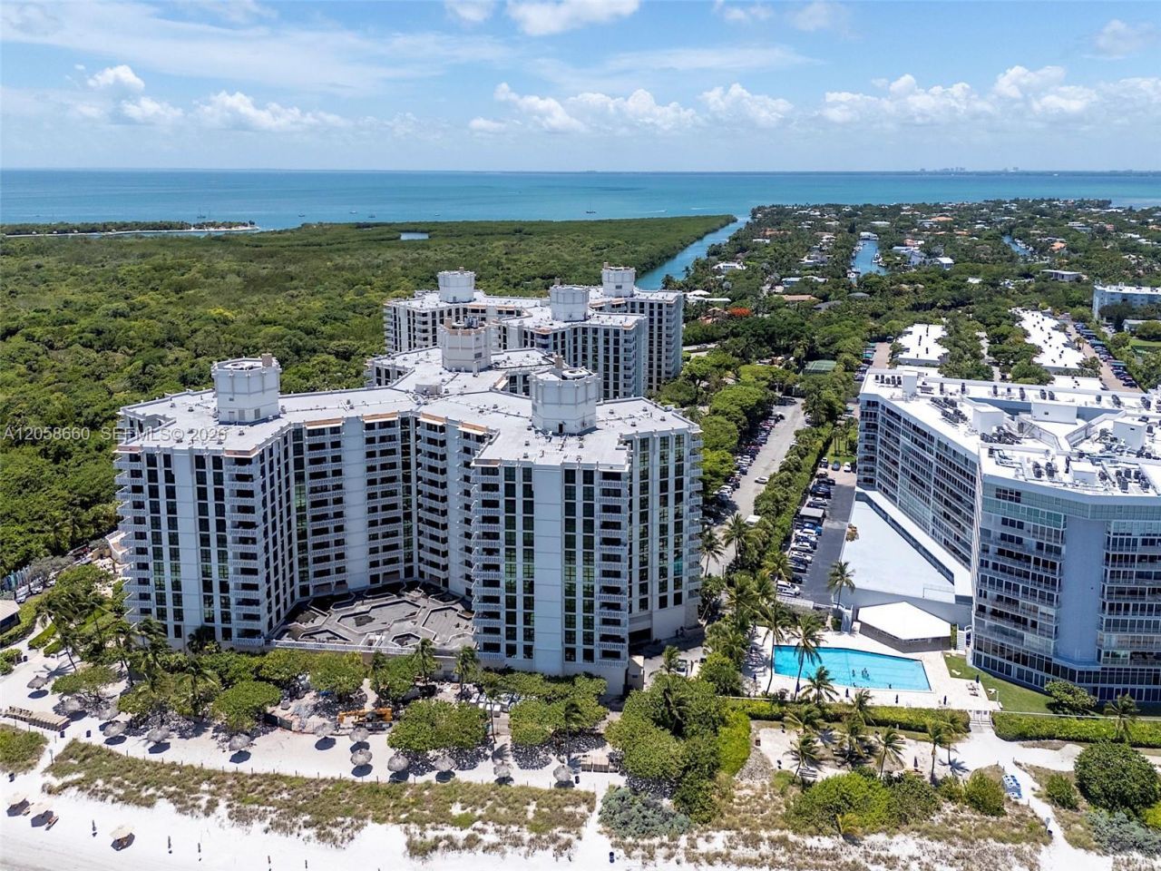 1111 Crandon Blvd, Unit A501, Key Biscayne, FL 33149 Photo