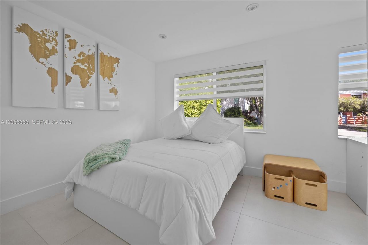 630 Allendale Rd , Key Biscayne, FL 33149 Photo