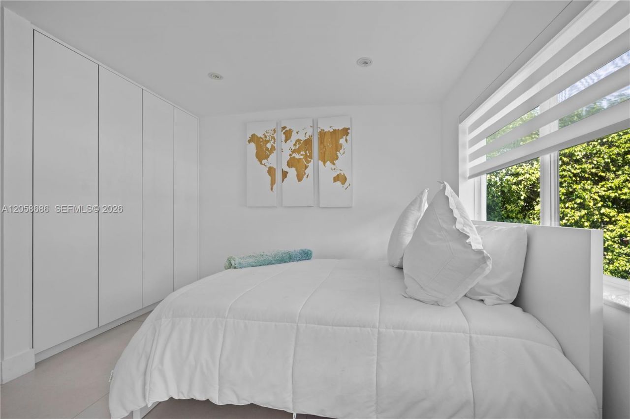 630 Allendale Rd , Key Biscayne, FL 33149 Photo