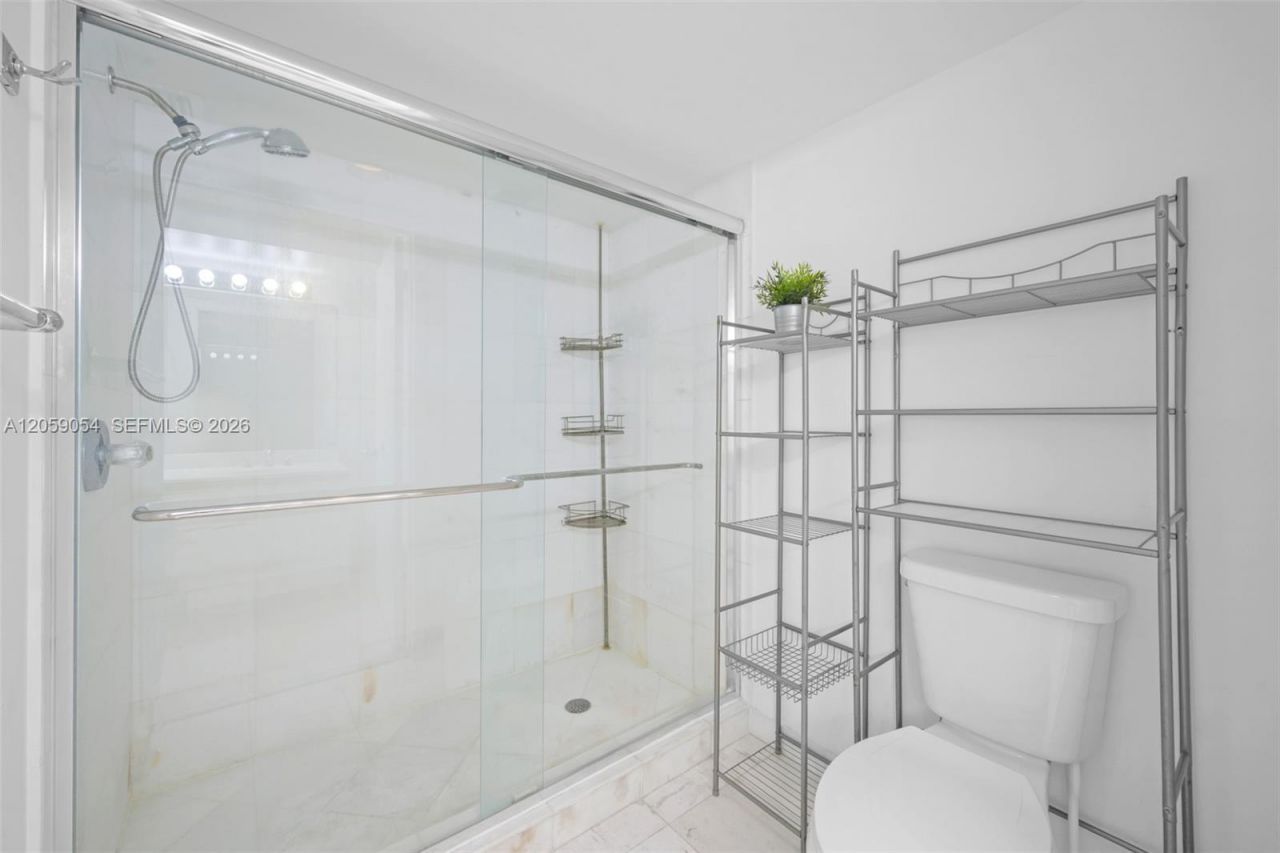 3400 NE 192nd St, Unit 1910, Aventura, FL 33180 Photo