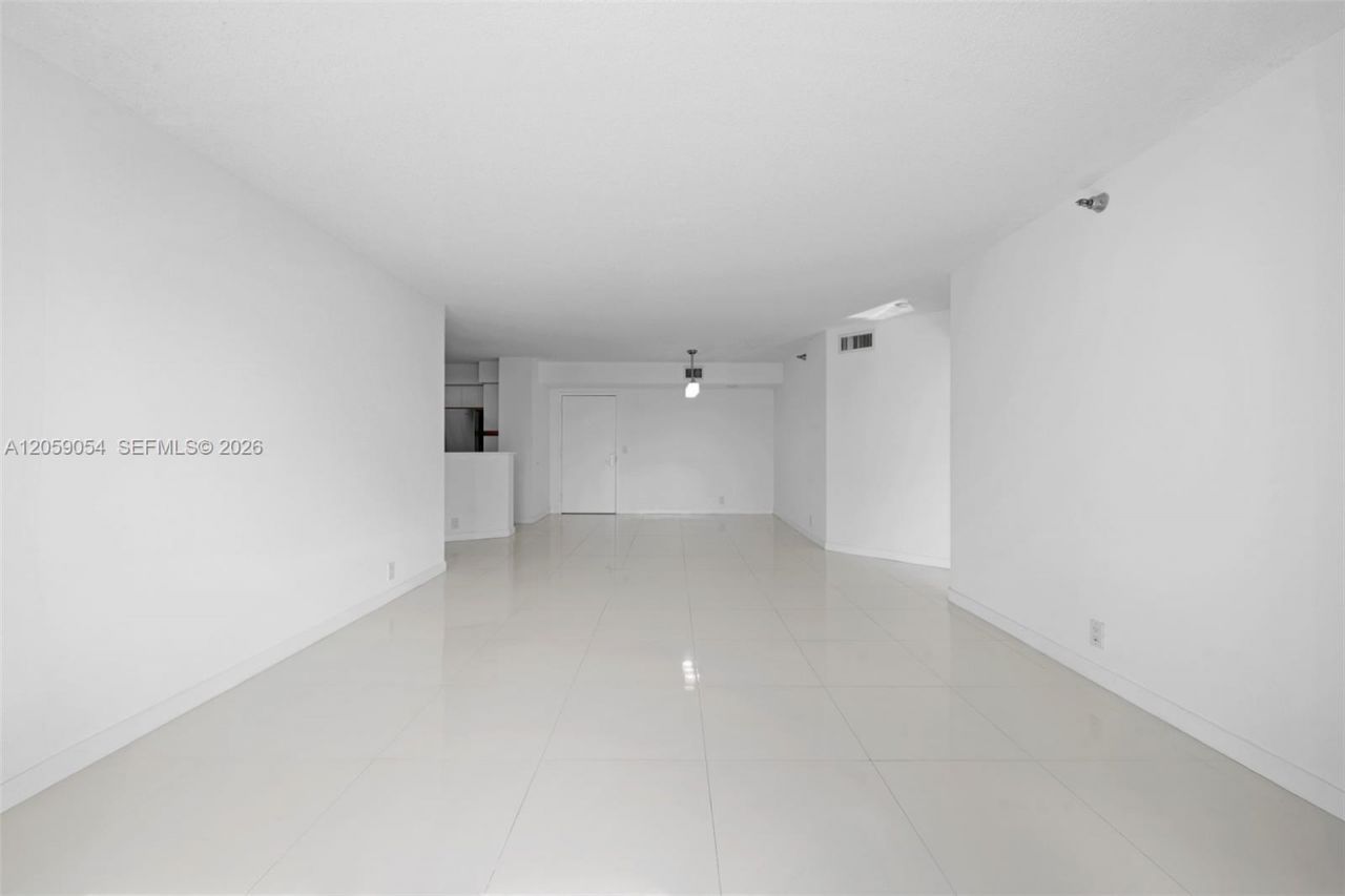 3400 NE 192nd St, Unit 1910, Aventura, FL 33180 Photo