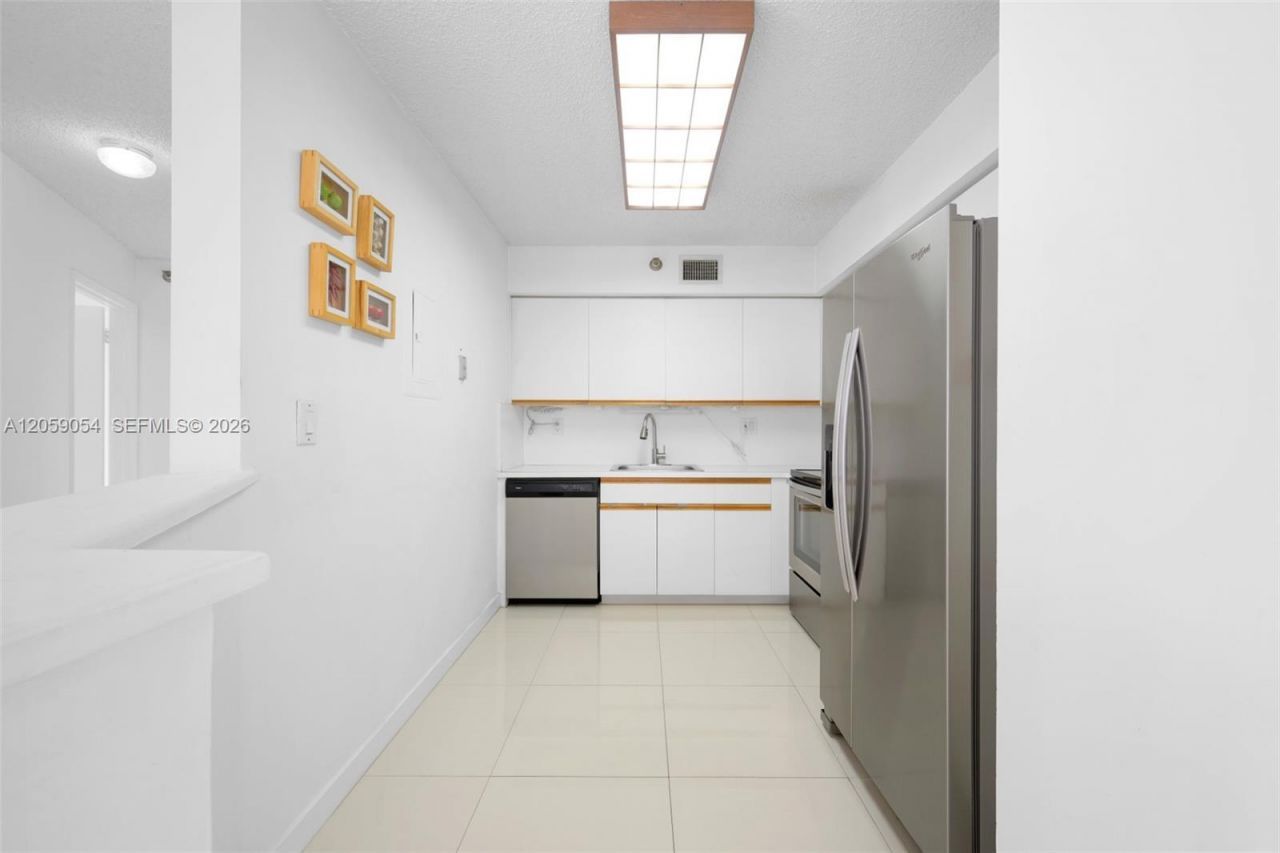 3400 NE 192nd St, Unit 1910, Aventura, FL 33180 Photo