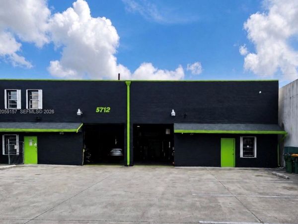 5712 Funston St , Hollywood, FL 33023