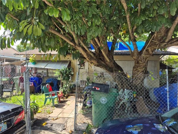 353 NE 58th St , Miami, FL 33137