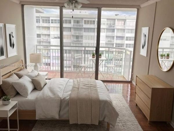 18051 Biscayne Blvd , Unit 1905, Aventura, FL 33160