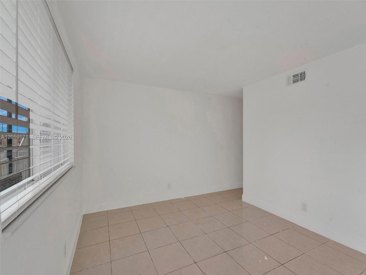 14190 W Dixie Hwy , Unit 1, North Miami, FL 33161 Photo