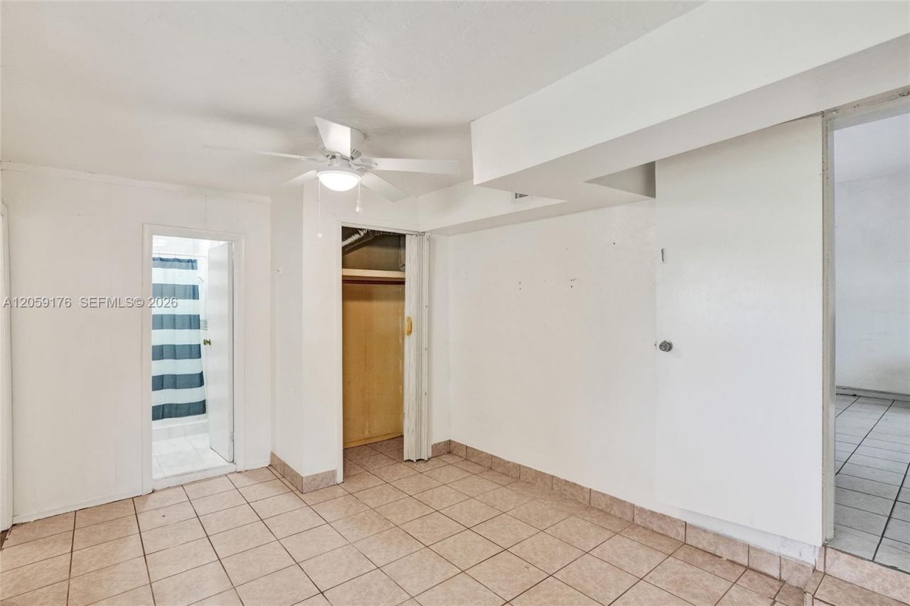 2145 NW 124th St, Miami, FL 33167 Photo