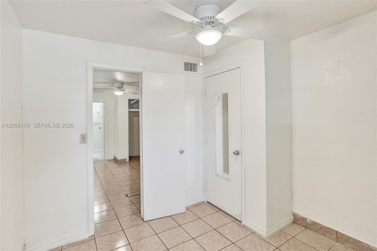 2145 NW 124th St, Miami, FL 33167 Photo