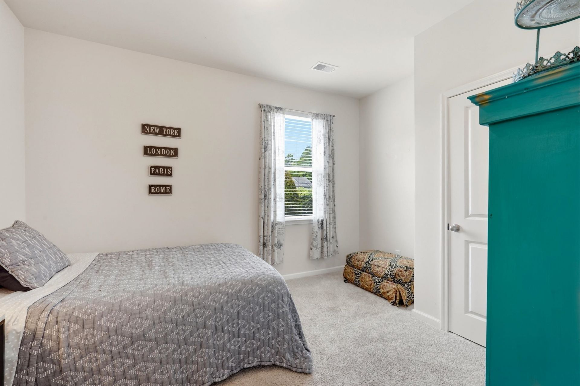 35 Parkland Ct.  Photo 14
