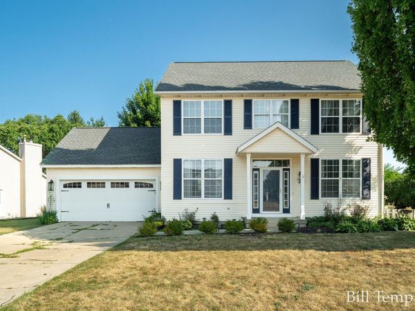 5641 Barcroft Drive SW, Wyoming, MI 49418