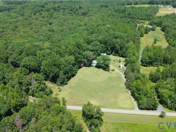 3818 Stage Junction Road , Columbia, VA 23038