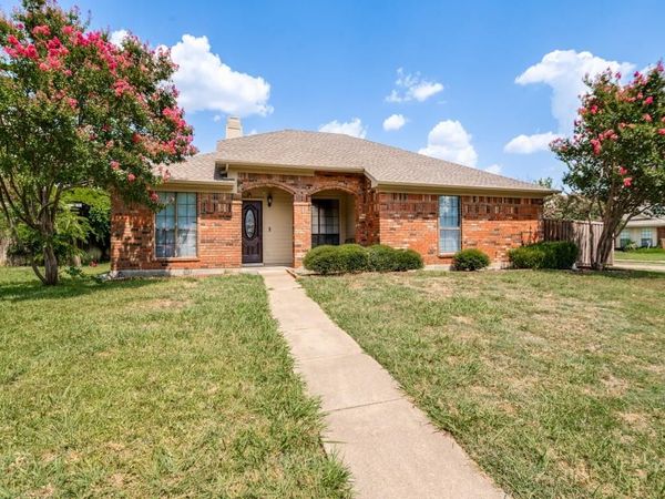 3000 Presidio Circle , Carrollton, TX 75007