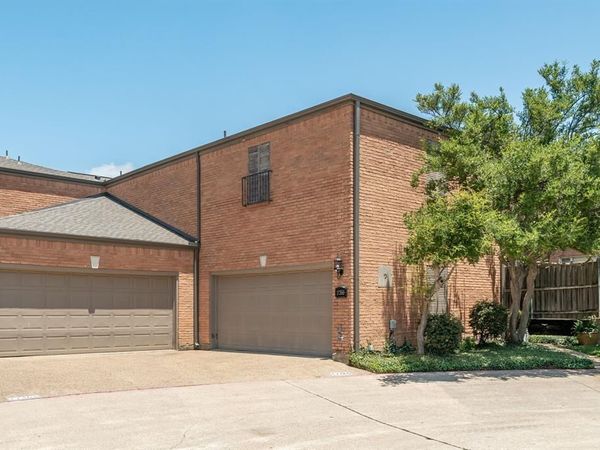 17365 Remington Park Circle, Dallas, TX 75252